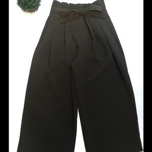 Trousers NWOT⭐️